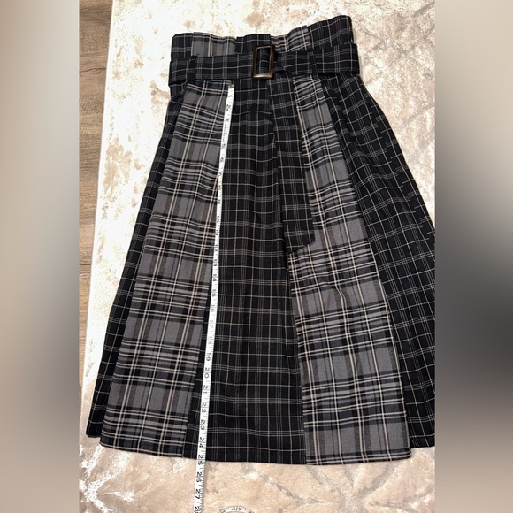 Belted Plaid Skirt with Elastic Waist - Picture 3 of 4